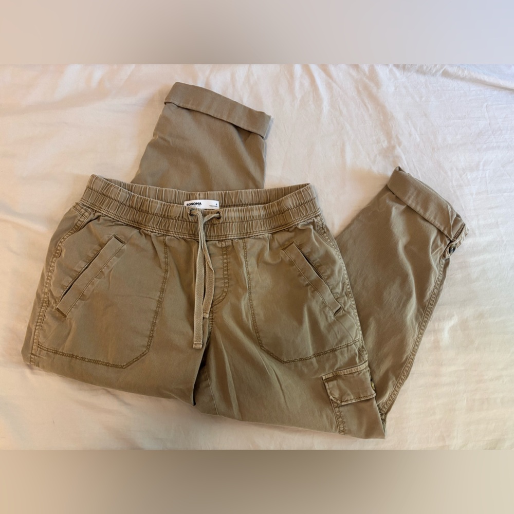 Sonoma Khaki Capris